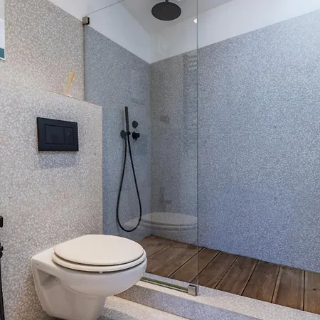 Apartment 1bdr With Terrace And View By Lovelystay