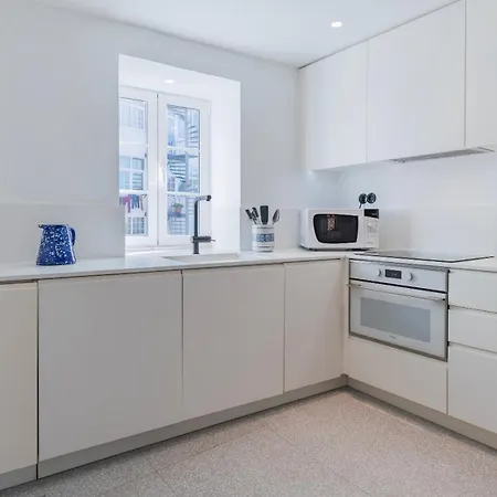 1bdr With Terrace And View By Lovelystay Appartement